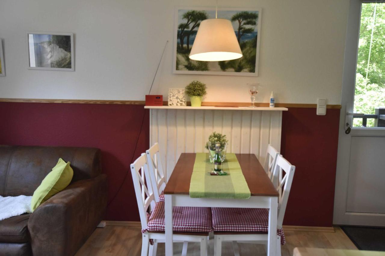 Ferienwohnung Og Im Roten Haus Am Ostsee Radweg Ovs 103 Blowatz Extérieur photo